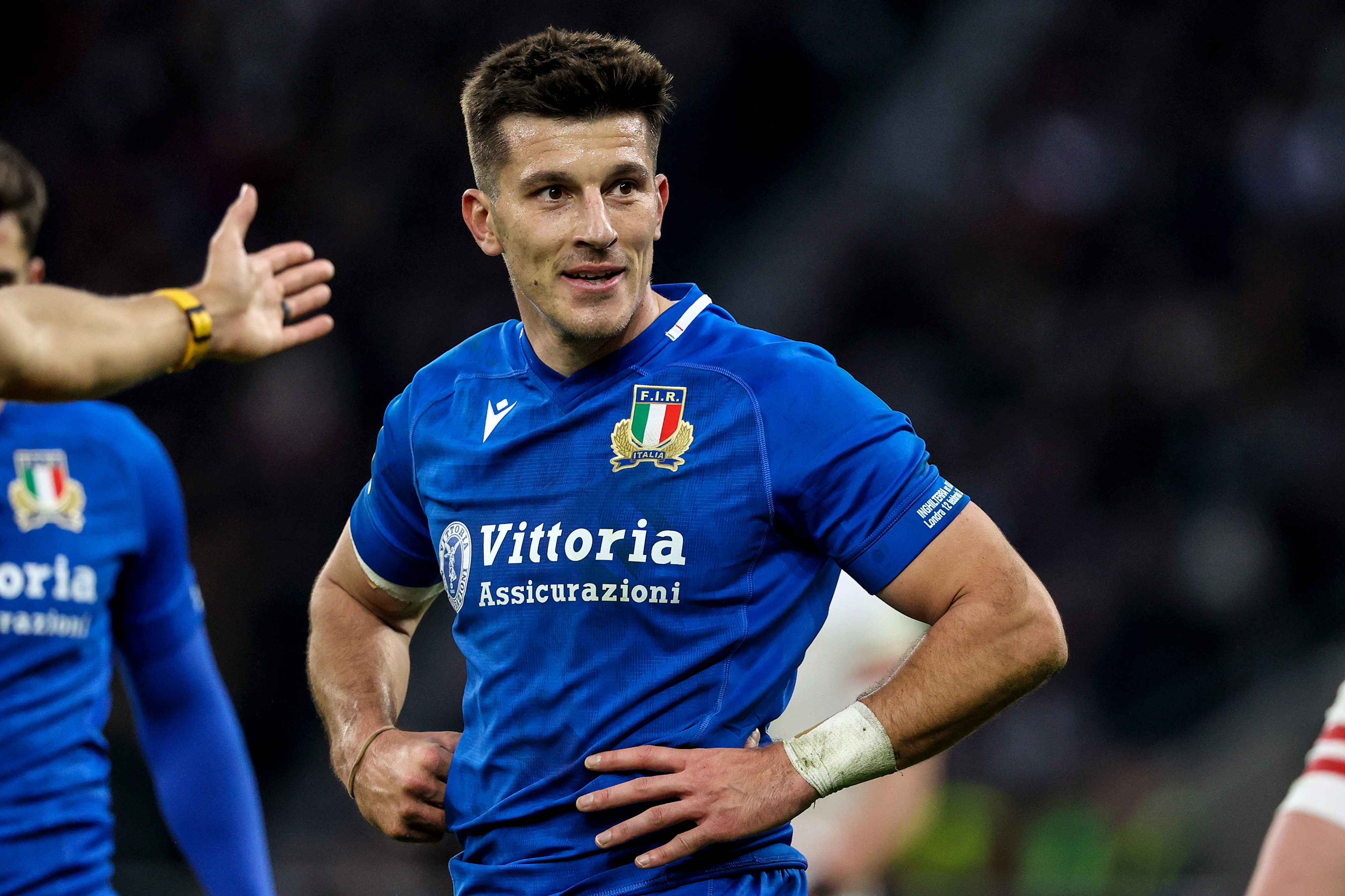 Tommaso Allan in Italy blue at England v Italy in 2023